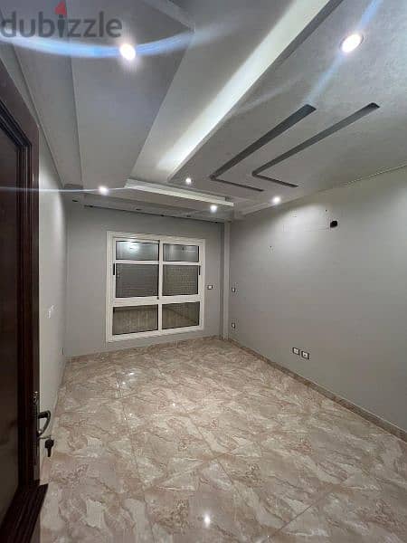 شقةبيع في مدينتي ١١٦م تشطيبات خاصه   Apartment for sale in 10