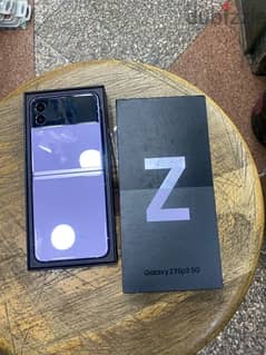 Galaxy Z Flip 3 5G 256G Purpleكالجديد