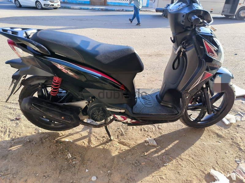 سكوتر sym Sr 200cc 2