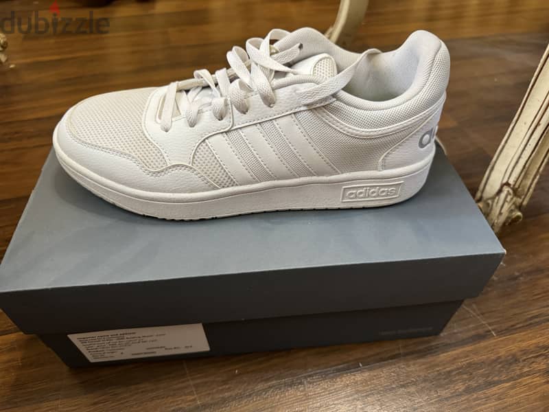 Adidas White shoes 0