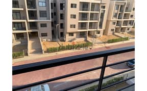 Penthouse for rent in Al Marasem Compound