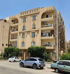 شقة للبيع 157 متر فوري واجهة بمنطقة البنفسج عمارات التجمع الخامس  banafsag omarat new cairo 0