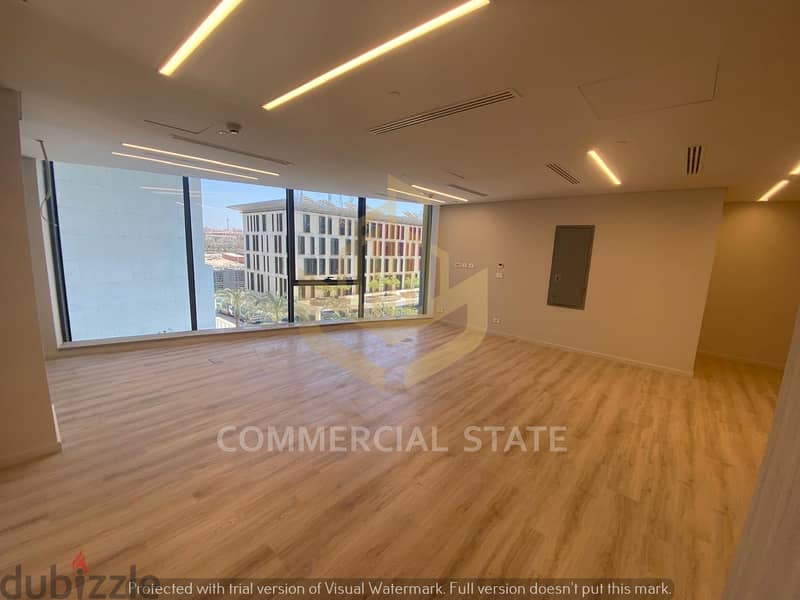 Finished Office for Rent at Uvenus 115m-مكتب للايجار في يوفنيوس التجمع 1