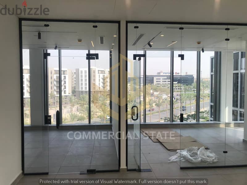 Finished Office for Rent 154m-CFC-مكتب جاهز للايجار في كايروفستيفال 6