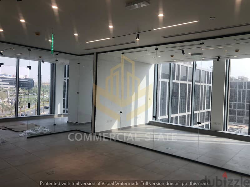 Finished Office for Rent 154m-CFC-مكتب جاهز للايجار في كايروفستيفال 7