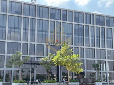 Office for rent 190m- CFC-مكتب مميز للايجار في كايروفستيفال التجمع