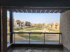 townhouse in new giza with amazing view 0