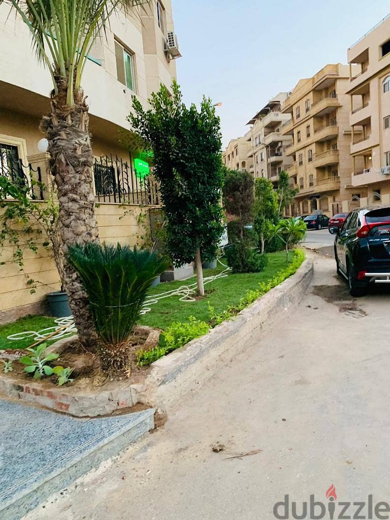 Apartment for sale Ultra super luxe Ready to Move in Al Banafsaj Buildings 175 sqm 2