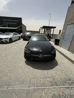 Mercedes Benz C200(wakil) fully loaded ( premium plus )