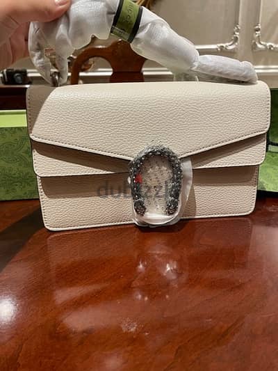 Gucci beige bag