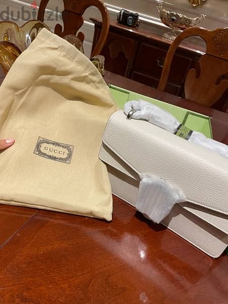 Gucci beige bag 4