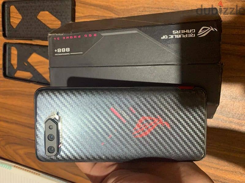 Asus rog phone 5s 1