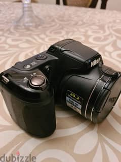 كاميرا Nikon coolpix l340  استعمال خفيف جدا متصورش بيها ١٠٠ صوره حتي