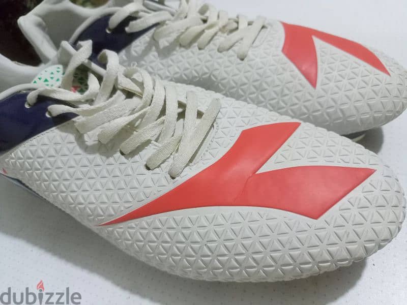 original diadora football shoes جزمة كورة ديادورا اصلية 2