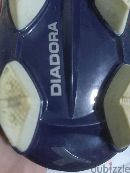 original diadora football shoes جزمة كورة ديادورا اصلية 6