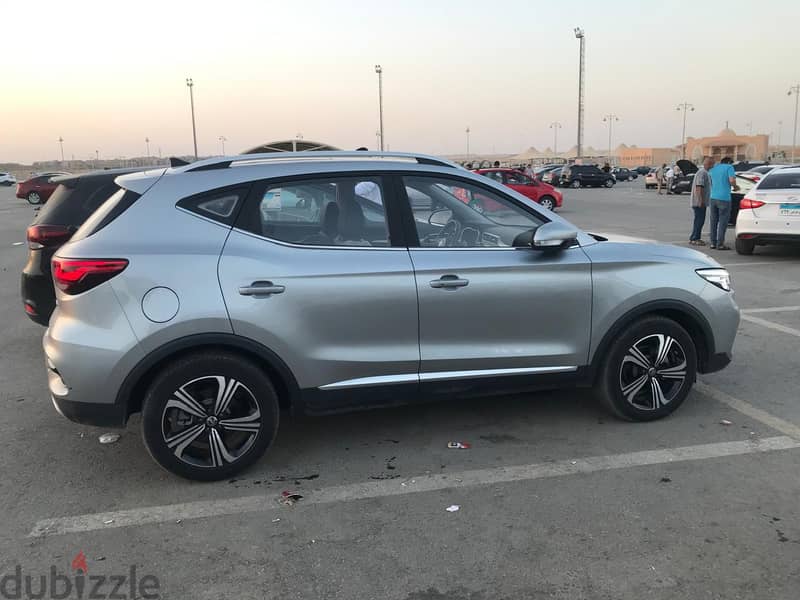 MG ZS 2023 5