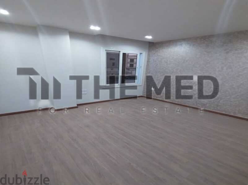 Apartment for sale with open view, ready to move, in the Ninth District, Sheikh Zayed 1