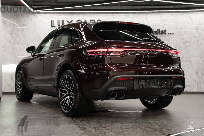 Porsche Macan  T 2024 1