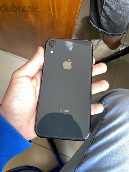 iphone xr 128 84% 3