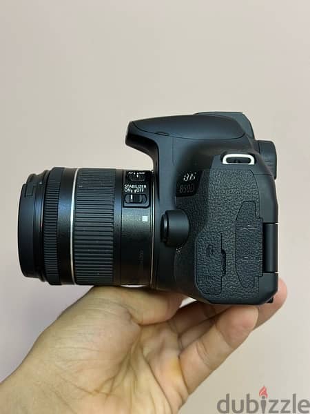 camera canon 850d 2