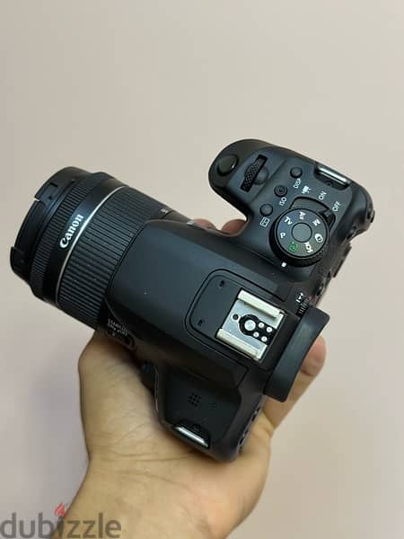 camera canon 850d 3