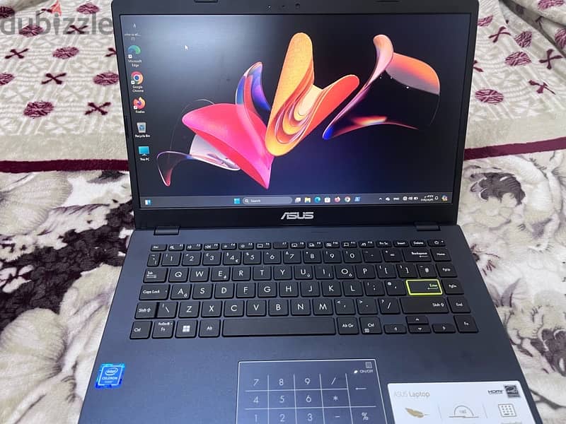 ASUS VivoBook E410M 5