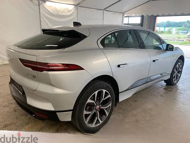 Jaguar I-Pace EV400 2021 جاغوار 3