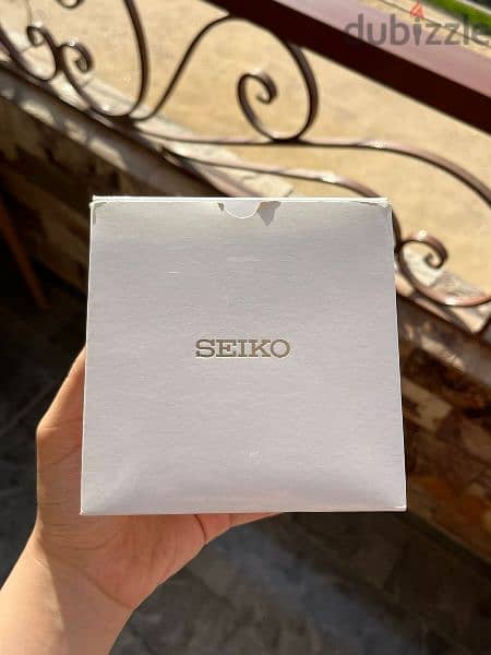 ساعه seiko 21 jewels50  استعمال بسيط ويوجد معها ضمان 2