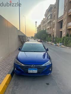 Hyundai Elantra 2019 0