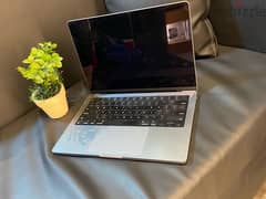 Macbook pro 14 inch 32GB 1TB M2 Max 0