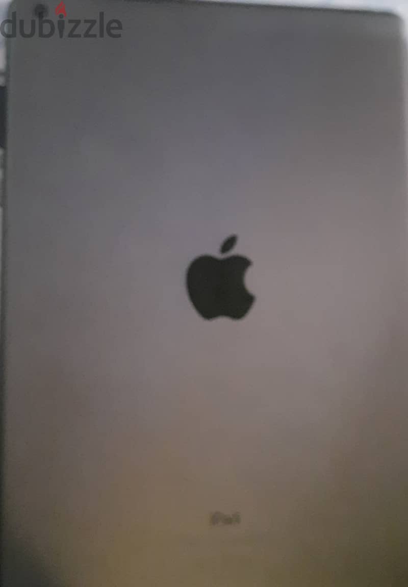 Ipad 7th generation silver 2