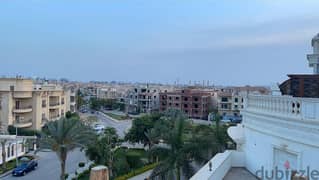 شقه 270 م للبيع التجمع منطقة الفيلات Apartment 270m for sale new cairo 0