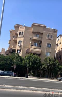 شقة للبيع تشطيب سوبر لوكس التجمع النرجس apartment for sale new cairo 0