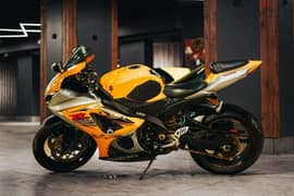 موتسيكل ريس
Suzuki GSXR 1000 
موديل 2007
: 0