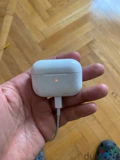 Apple AirPods Pro 0