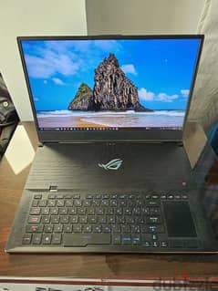 Laptop Asus ROG zephyrus S17 Gaming لاب توب بحالة ممتازة