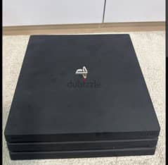 PS4 1T with plus account 1 controller online