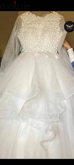 wedding dress . . فستان زفاف 0