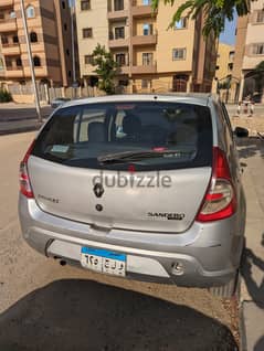 Renault Sandero 2014 رينو سانديرو بحاله ممتازة 0