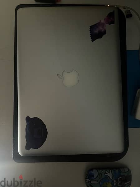 MacBook Pro 0