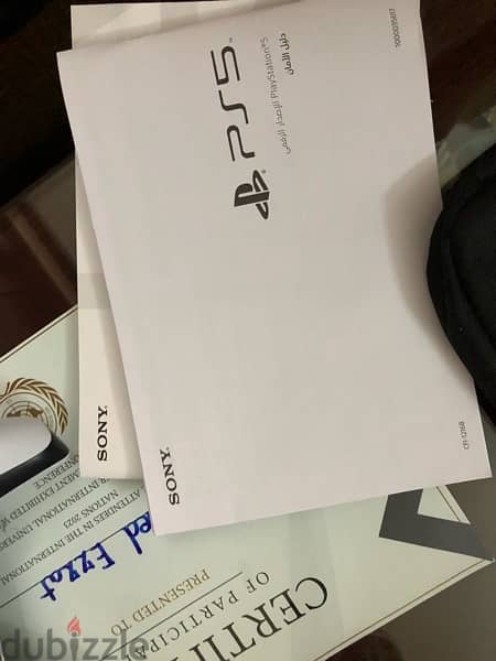 ps5 digital with box مع 7 العاب اونلاين 4