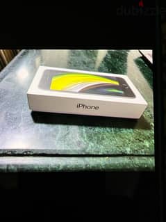 IPhone SE new in the box 0