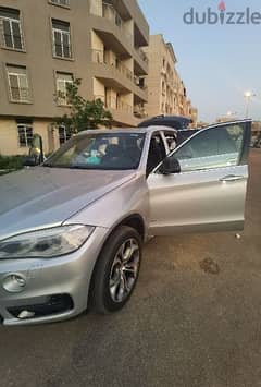 BMW X5 2015 للبيع 0