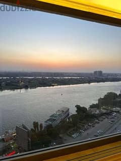 Receive a hotel apartment with a wonderful view on the Nile Corniche from all rooms in Rive du Nile next to Hilton in interest-free installments