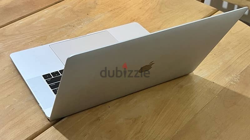 MacBook Pro 2018 Core i9 5