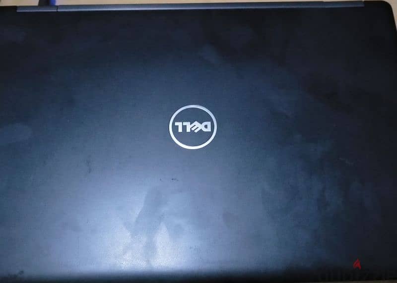 Dell precision 3520 2