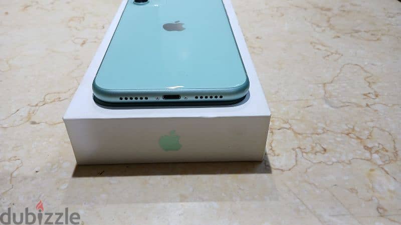 Apple Iphone 11 64GB 4