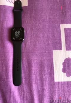 Apple Watch Series 6 + charger