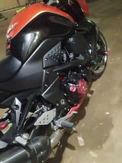 كوازاكي للبيع z1000