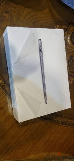 Macbook air m1 256 gb 2020-ماك بوك اير  (جديد)